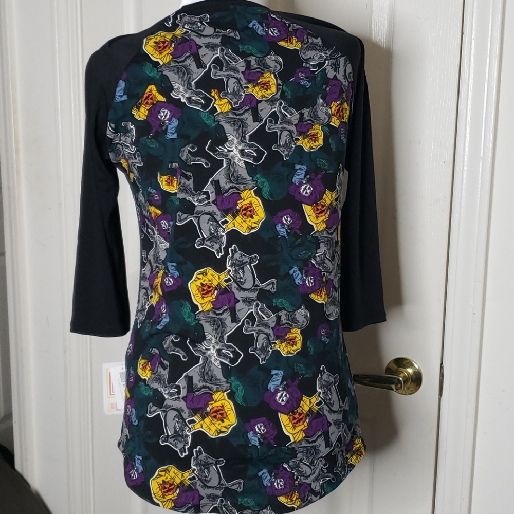 🤯3/$12 LuLaRoe Halloween Headless Horseman Top NWT XS - Picture 4 of 6